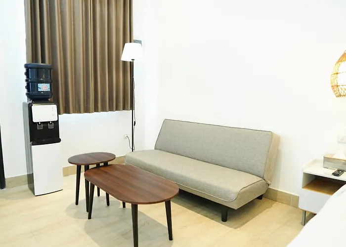 Dip & Doze Living ホステル チャングー